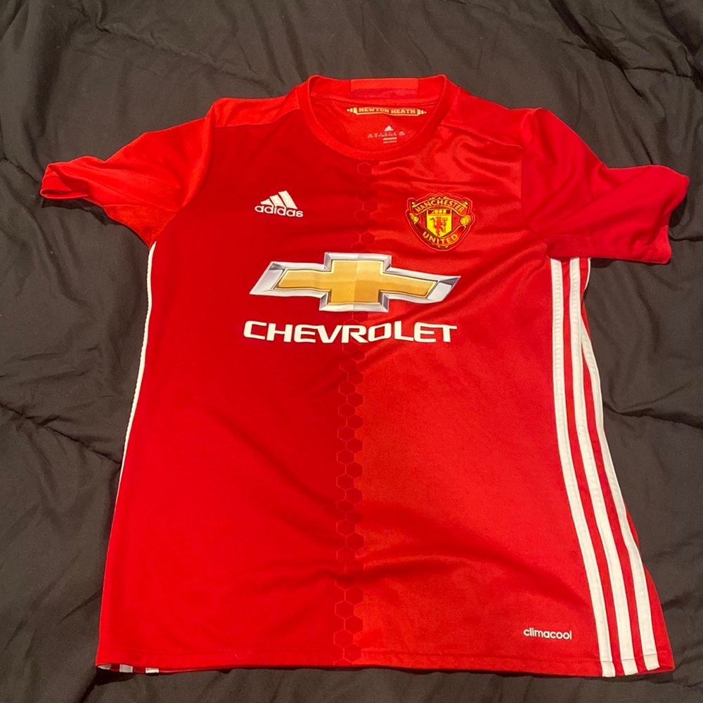 Adidas Manchester United jersey 2016-17, used, perfect condition, youth XL